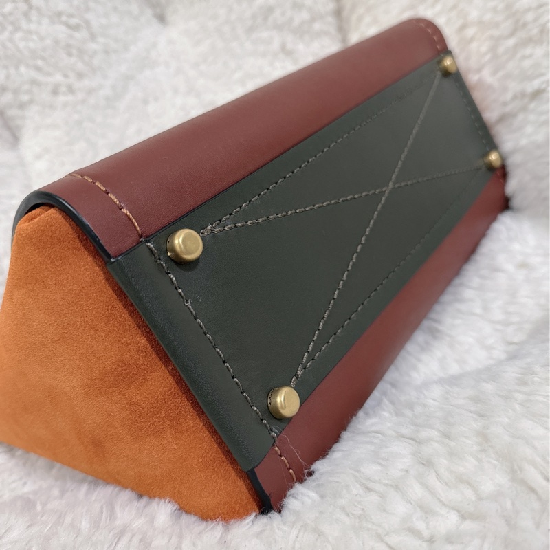 未使用coach troupe 拼接色手提肩背包（原價27800元）-22