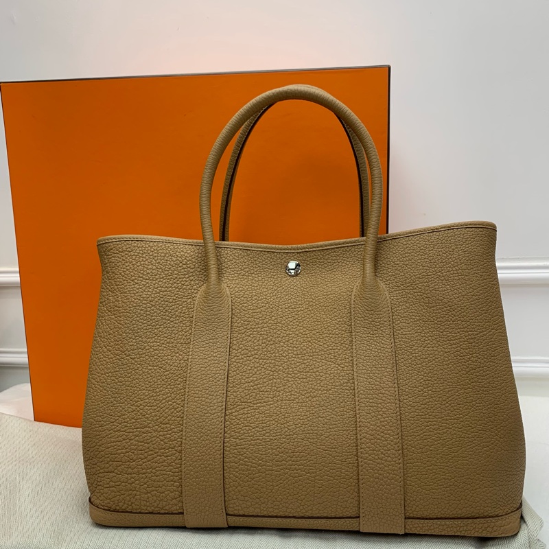 經典熱賣🤎Hermes餅乾色 Garden Party 36-0