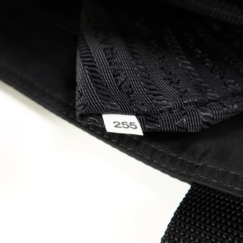 PRADA 尼龍2 Way shoulder手挽袋-6