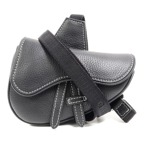 Dior 牛皮皮革Nano Saddle肩背袋