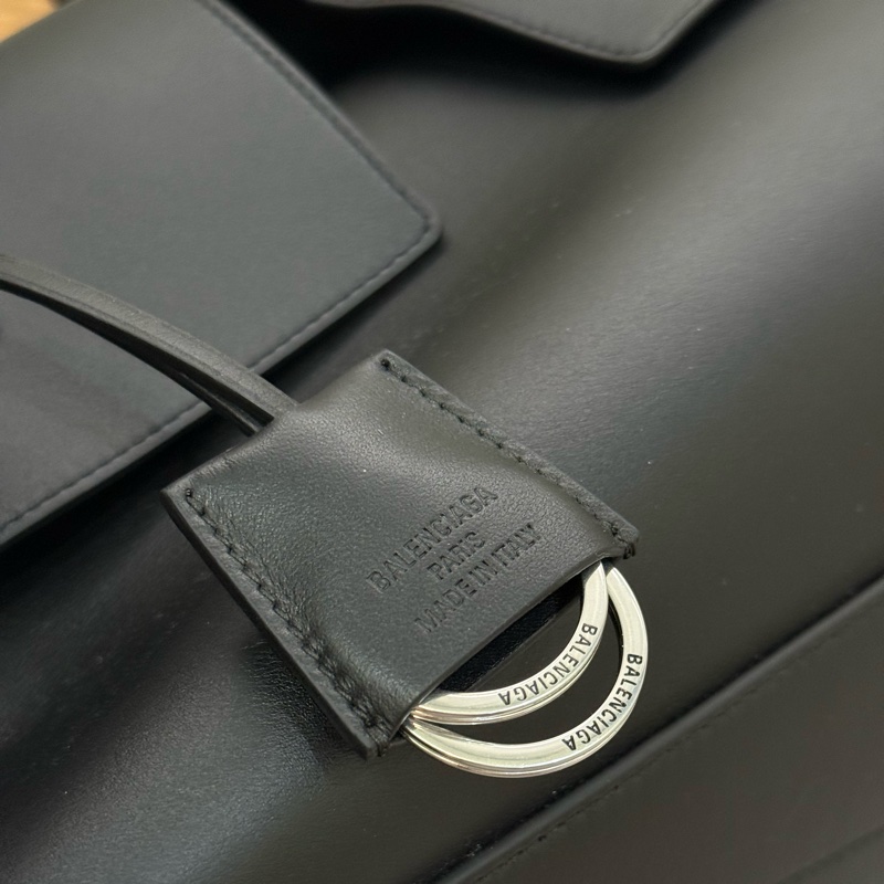 全新BALENCIAGA 黑銀 belair carryall 機場包 大號 台灣專櫃購入25萬-4