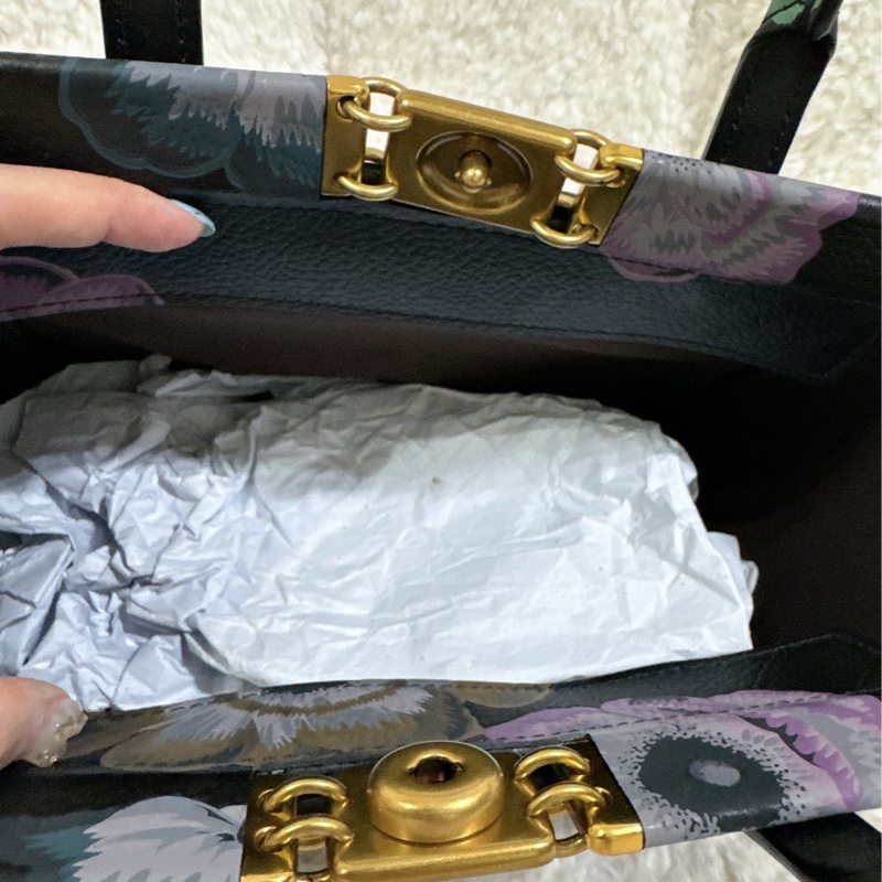 未使用coach troupe手提肩背包-33