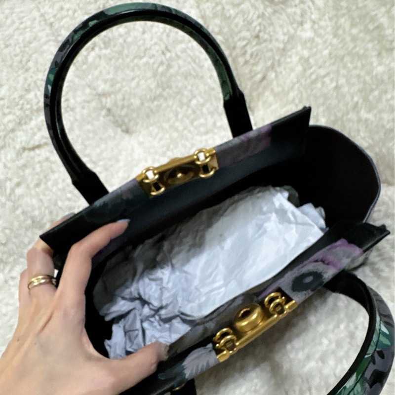 未使用coach troupe手提肩背包-34