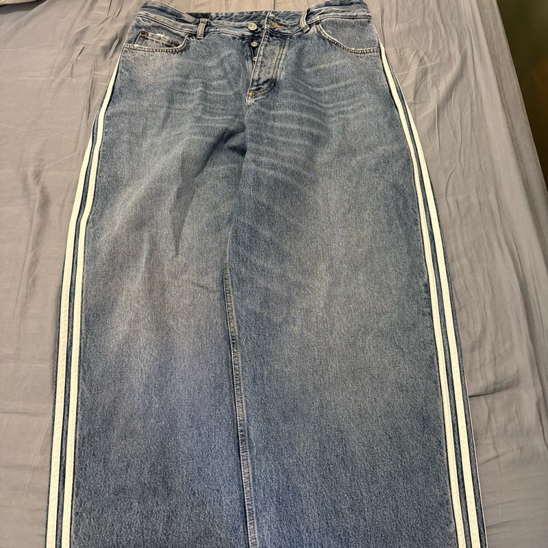 近全新 巴黎世家 adidas 23SS 秀款 LARGE BAGGY 牛仔褲 S碼 藍-4