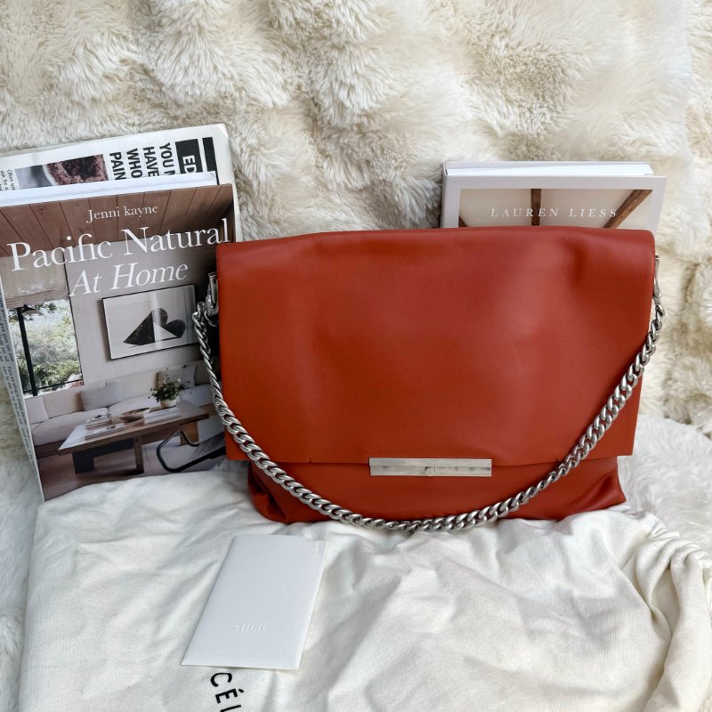 CELINE Blade 深紅色 牛皮 中號 皮革細肩帶-0