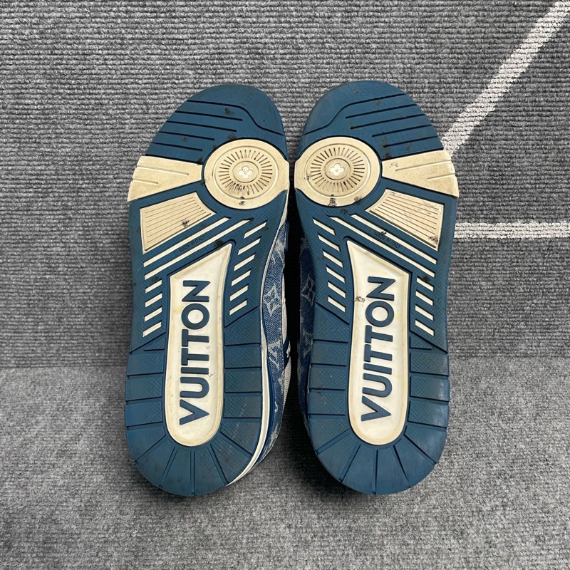 LV路易威登 白藍色老花trainer板鞋41.5碼=7.5碼-11