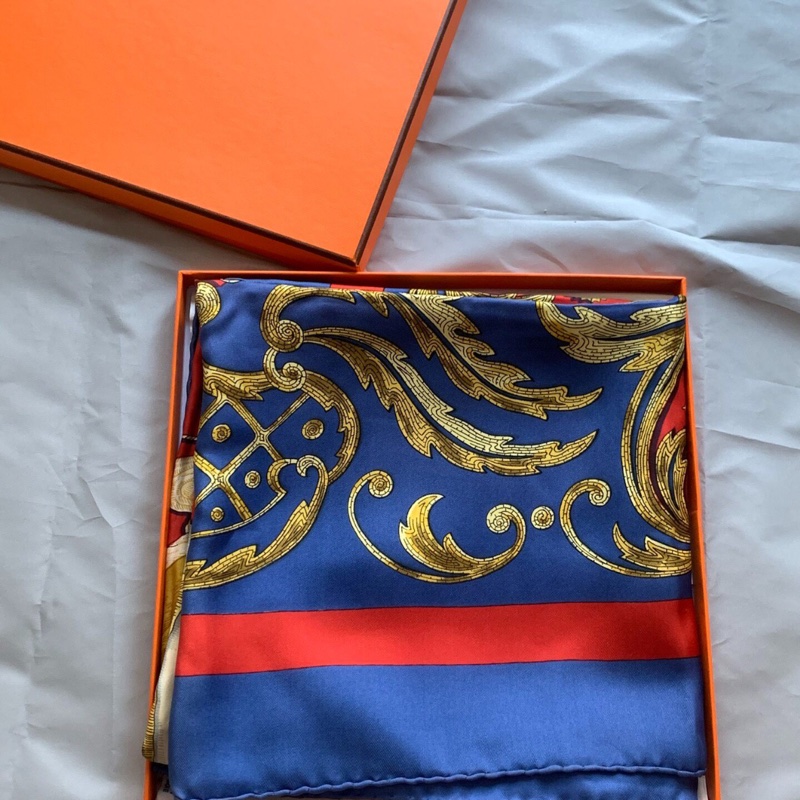 【全網最低價✨適合送禮】愛馬仕中古HERMES絲巾 Cheval Turc土耳其馬-2