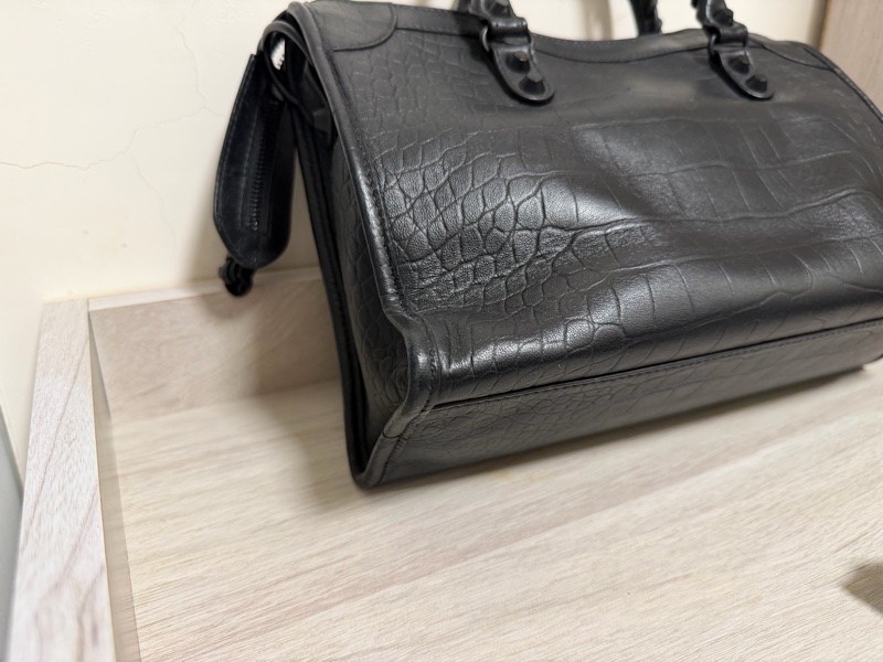Balenciaga S city 壓紋機車包-6