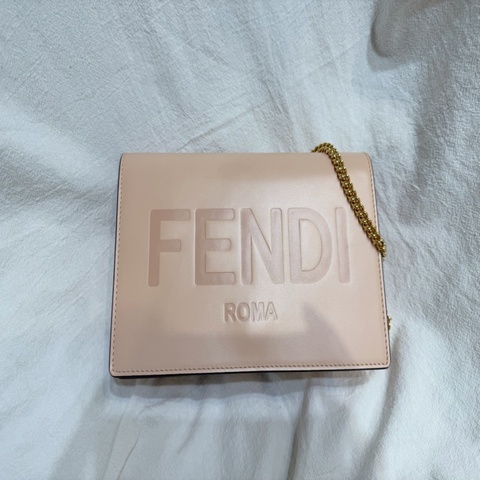 FENDI ROMA 經典鏈條包