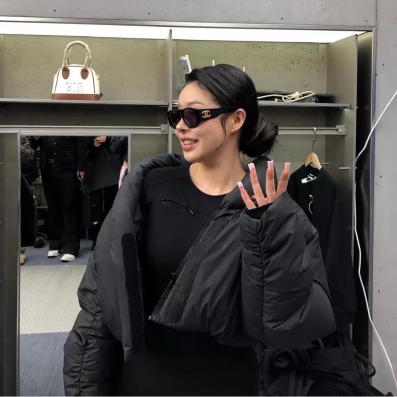 【G-Dragon同款🫦全網最低價✨】Chanel香奈兒 黑金寬腿格菱紋logo中古墨鏡-0