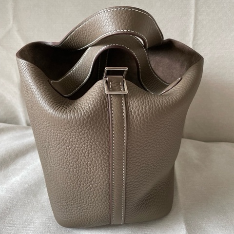 HERMES PICOTIN 18 大象灰（Stamp W)