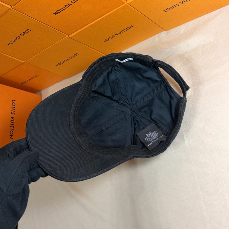 ‼️全台最甜 近新閒置 Balenciaga 巴黎世家 刺繡棒球帽-3