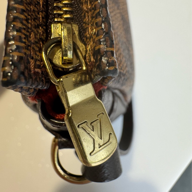 LV 棋盤格小方胖-12