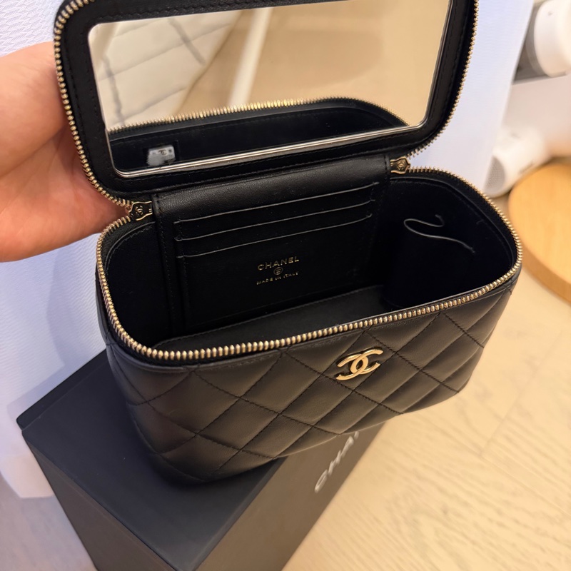 Chanel 黑色羊皮長盒子化妝盒-9