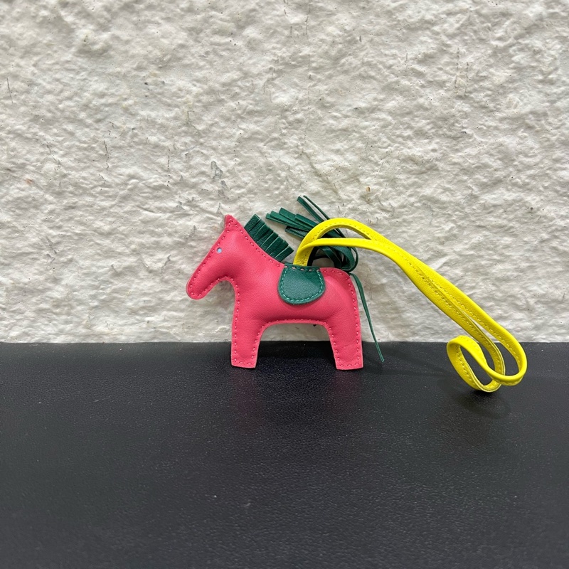 98新Hermes/愛馬仕粉色拼綠色小馬掛件、包掛-0