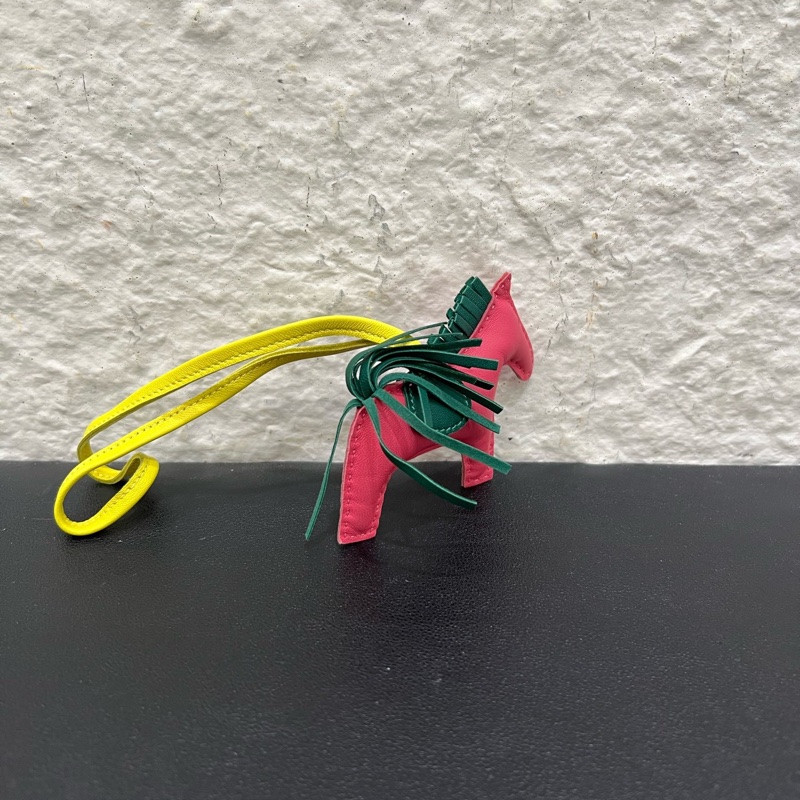 98新Hermes/愛馬仕粉色拼綠色小馬掛件、包掛-4