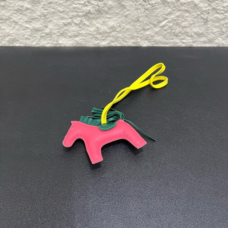 98新Hermes/愛馬仕粉色拼綠色小馬掛件、包掛-5