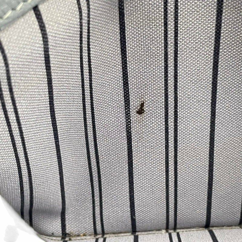 路易威登 Montaigne BB Monogram Empreinte 手提包，淺藍色女斜背包 (s18)-21