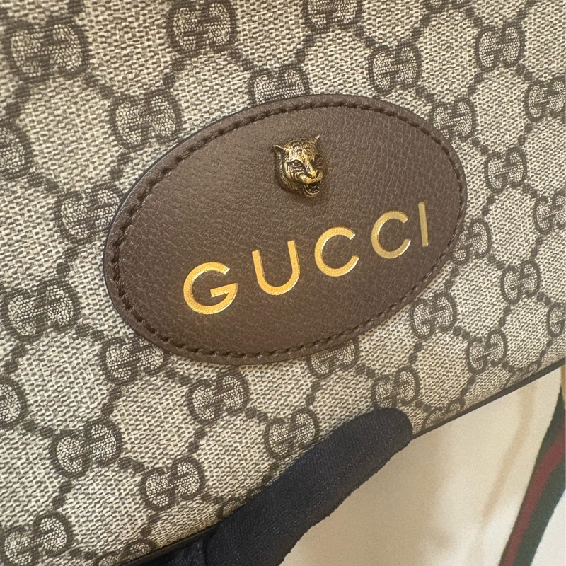 Gucci 虎頭🐯相機包 綠紅綠背帶-1