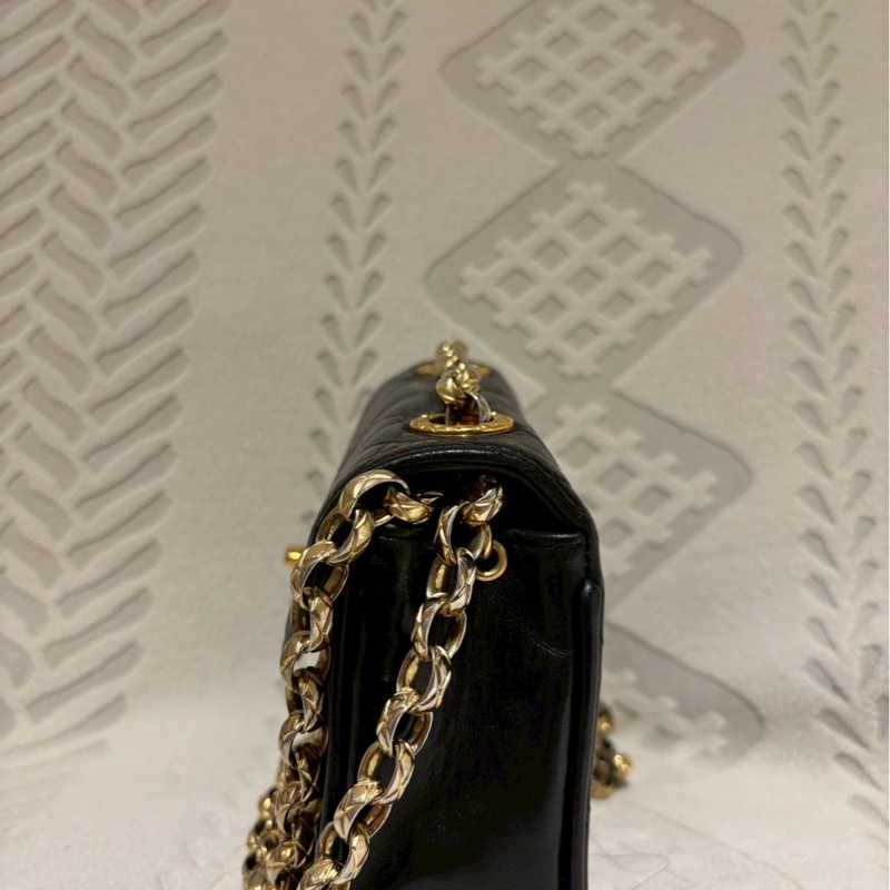 ✨Chanel vintage 雕花雙C扣小元寶 CF-6