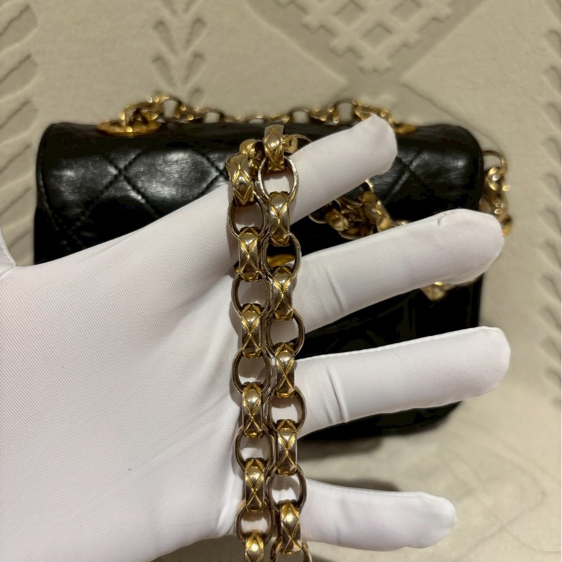 ✨Chanel vintage 雕花雙C扣小元寶 CF-12