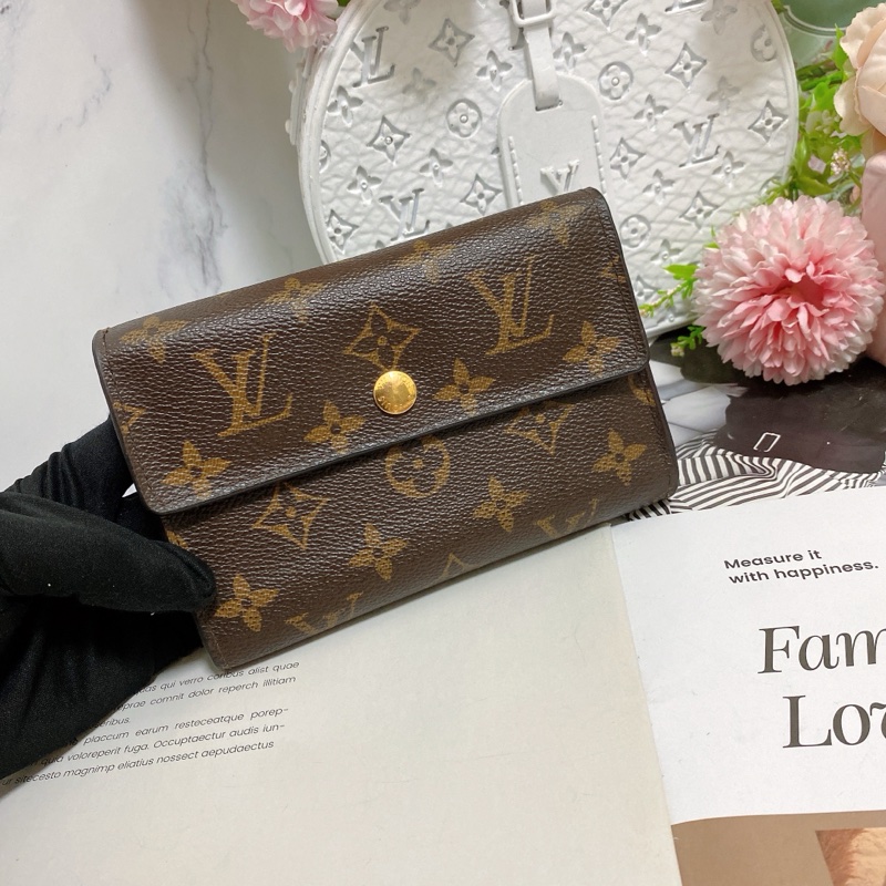 LV M60047老花三折中夾 稀有實用款🏅 實用多卡層附鏈條組可當小包-8