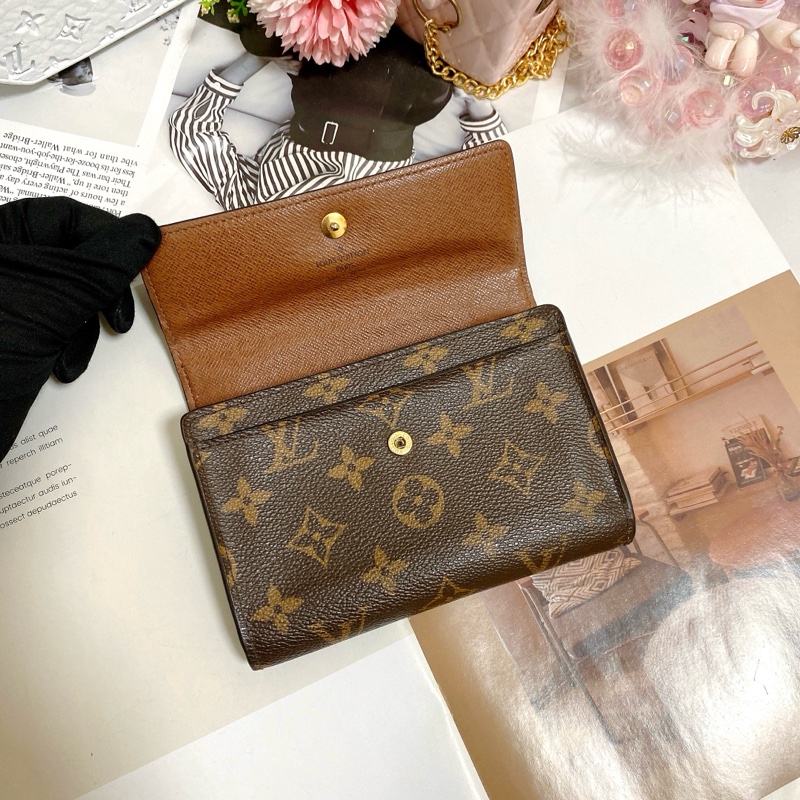 LV M60047老花三折中夾 稀有實用款🏅 實用多卡層附鏈條組可當小包-9