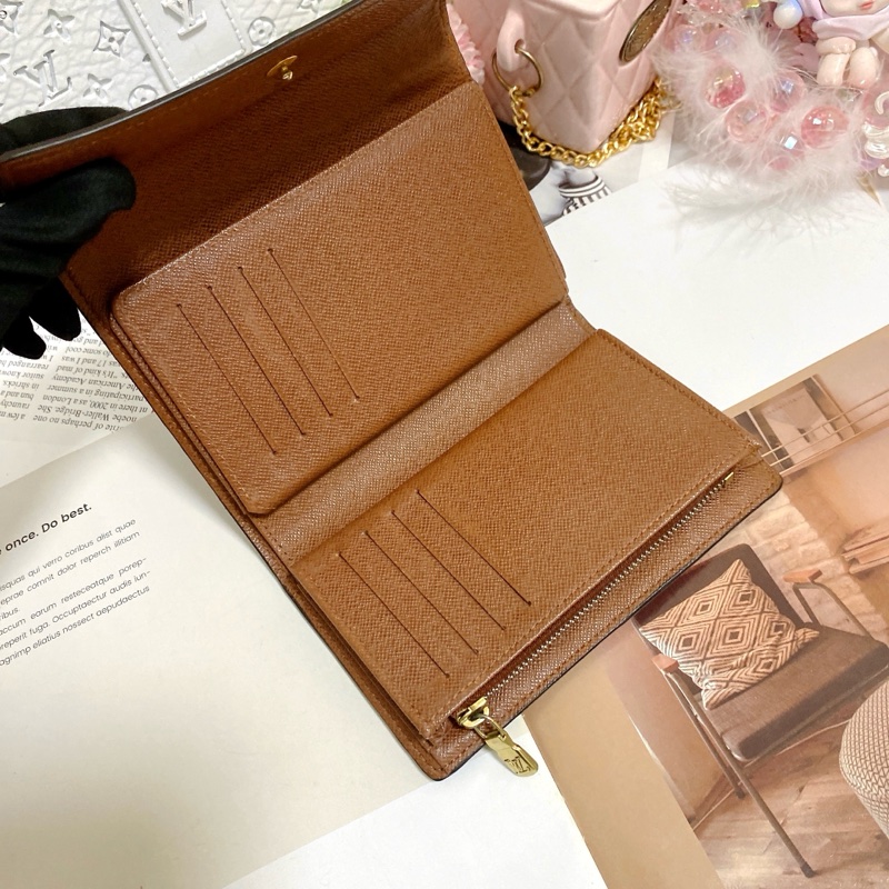 LV M60047老花三折中夾 稀有實用款🏅 實用多卡層附鏈條組可當小包-10