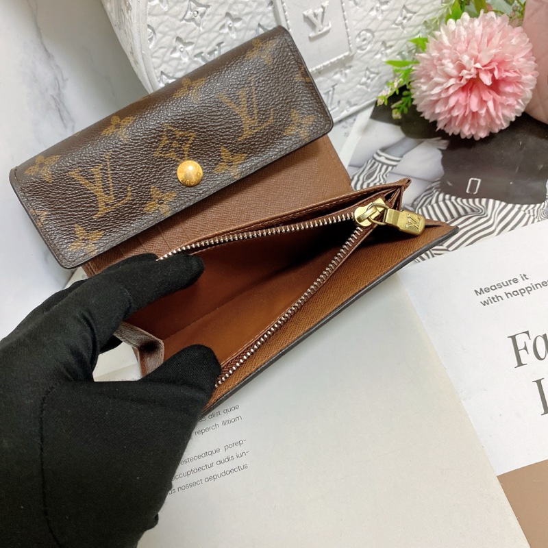 LV M60047老花三折中夾 稀有實用款🏅 實用多卡層附鏈條組可當小包-17