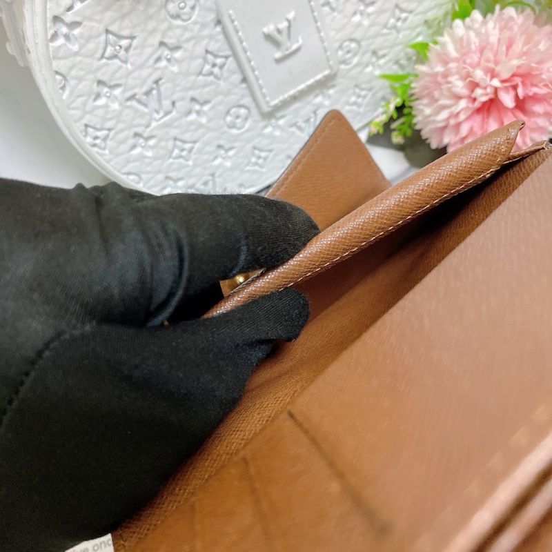 LV M60047老花三折中夾 稀有實用款🏅 實用多卡層附鏈條組可當小包-19