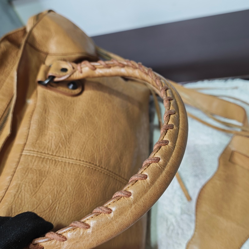 巴黎世家 法棍機車包大號-35