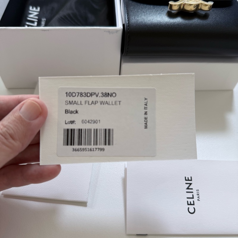 CELINE TRIOMPHE翻蓋錢包 黑金色-18