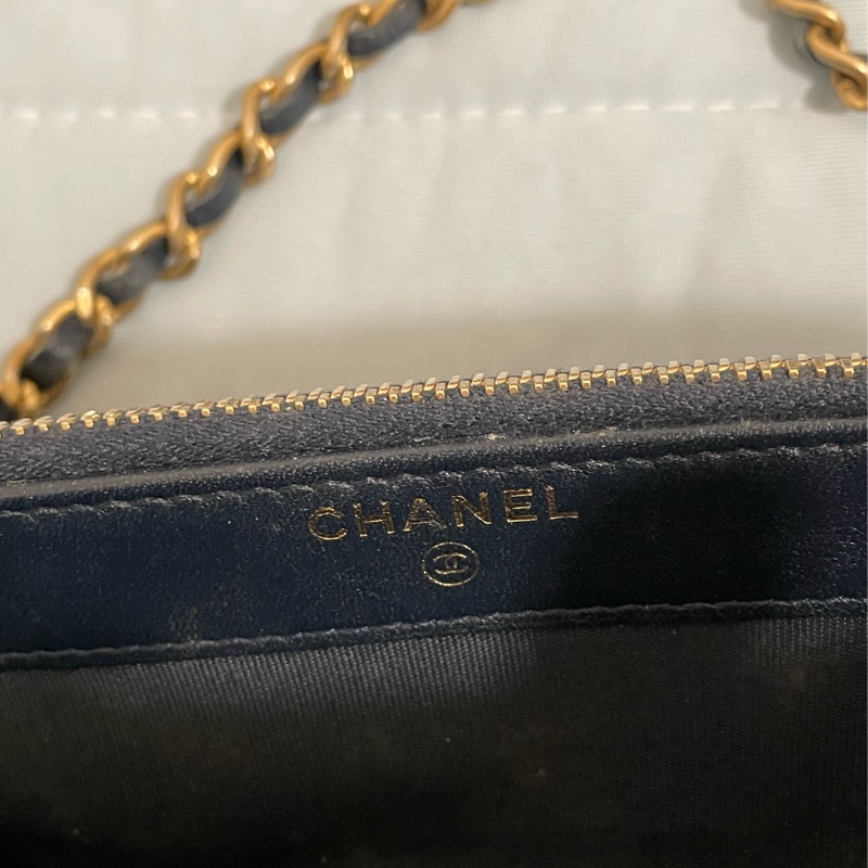 Chanel香奈兒2.55復古徽章牛仔牛皮金鏈包 手機包 長夾 皮夾-10