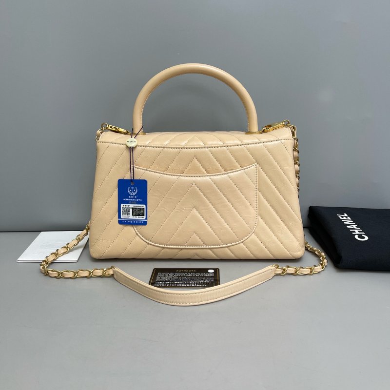 香奈兒/Chanel Coco handle中號奶茶色牛皮V紋包-1