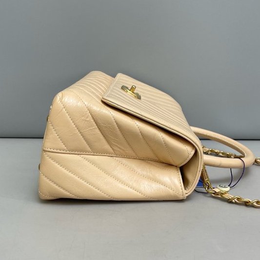 香奈兒/Chanel Coco handle中號奶茶色牛皮V紋包-2