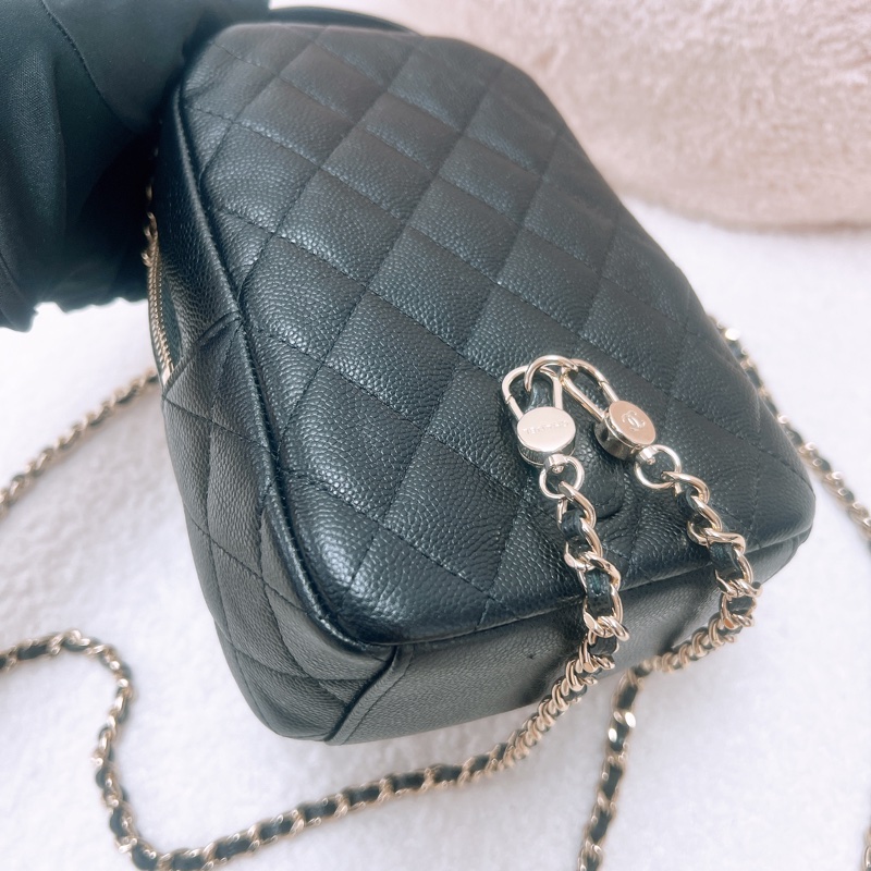 Chanel 黑金牛皮 迷你雙肩包/小背包-7