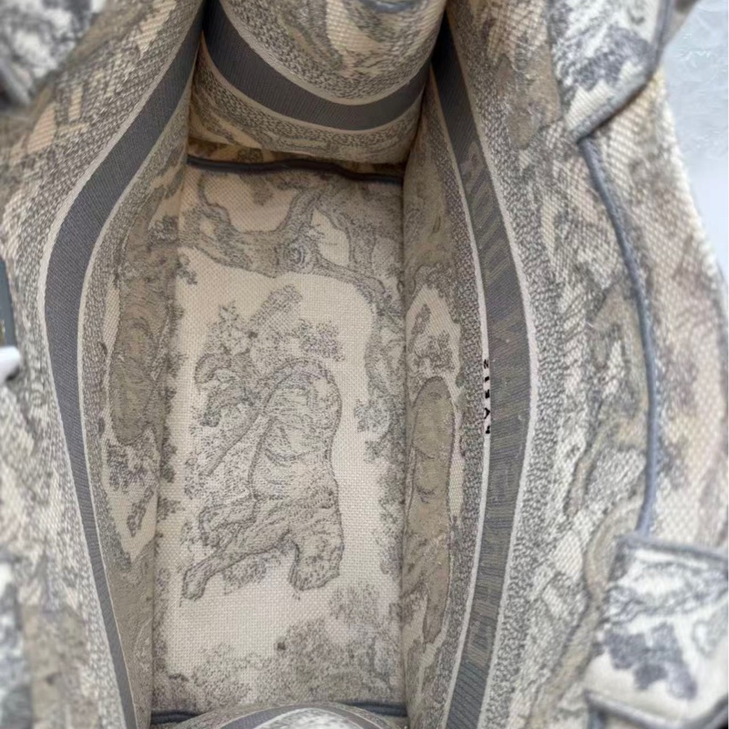 Dior tote中號岩石灰動物園購物袋，配件塵袋身份卡-11