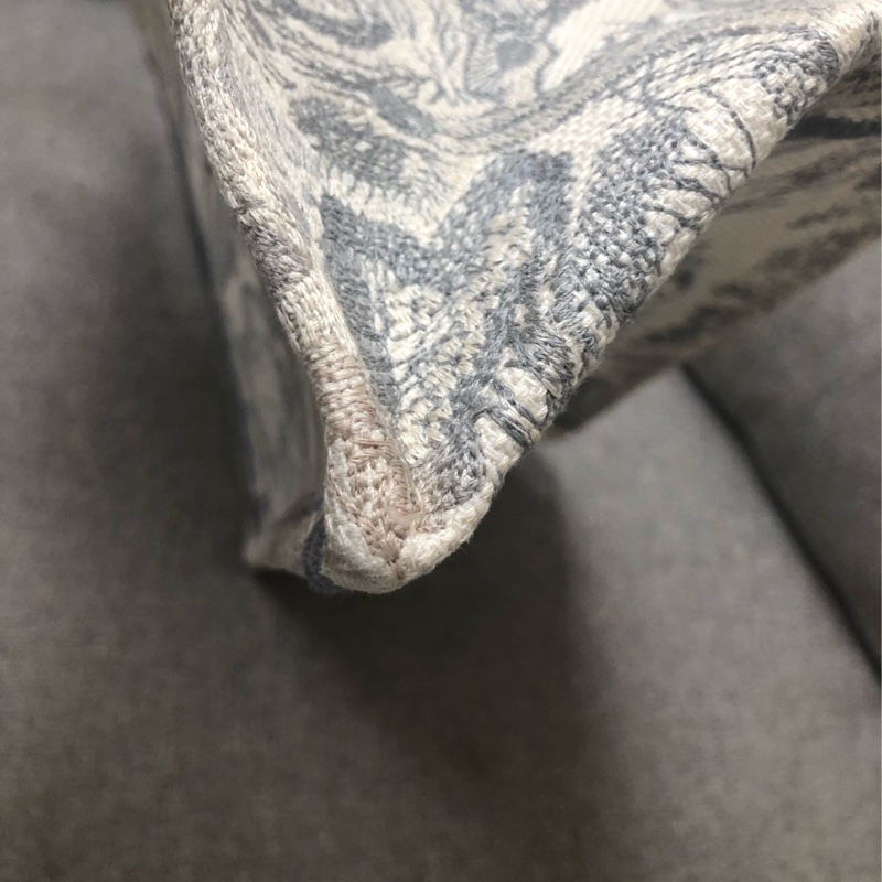 Dior tote中號岩石灰動物園購物袋，配件塵袋身份卡-17