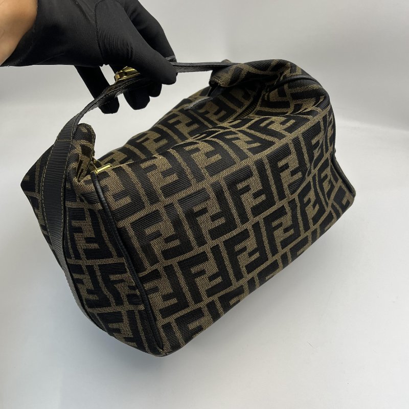 🏷Fendi飯盒包-4