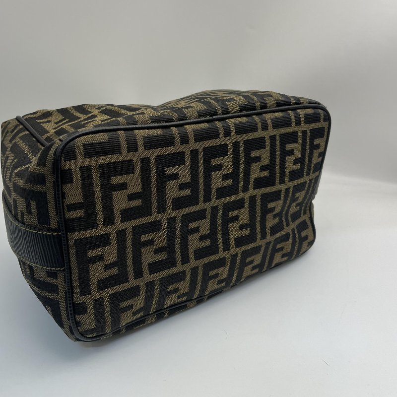 🏷Fendi飯盒包-5