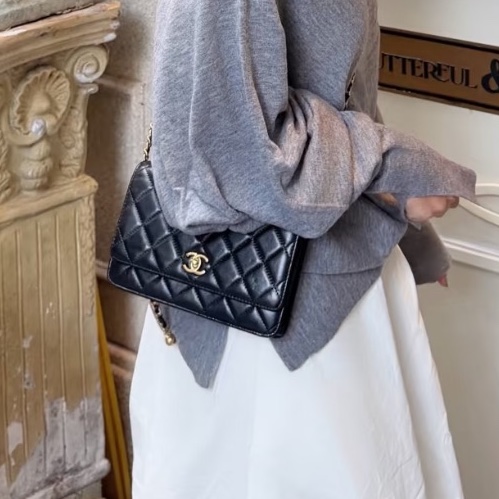 經典搶手❤️‍🔥Chanel香奈兒黑金金球調解扣Woc鏈條包單肩斜挎包-5