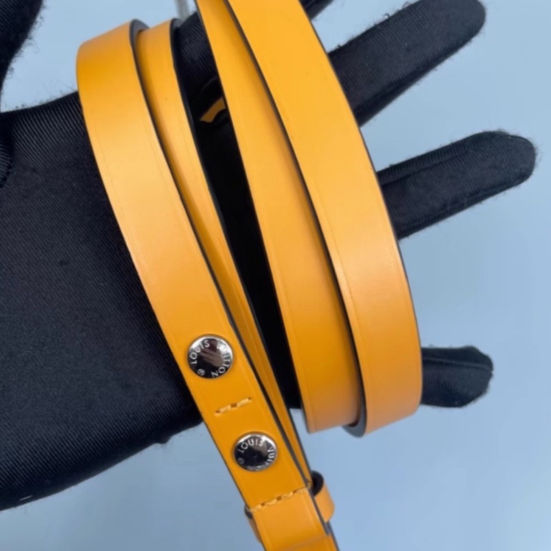 Louis Vuitton 質感上線99新NEW路易威登拼色水波紋水桶BB 手提斜挎單肩包-15