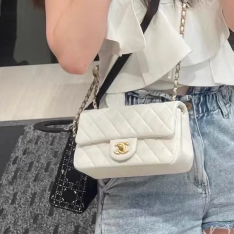 美哭🥹白雪公主風😍Chanel香奈兒白金金球調解扣cf大mini單肩斜挎包-5