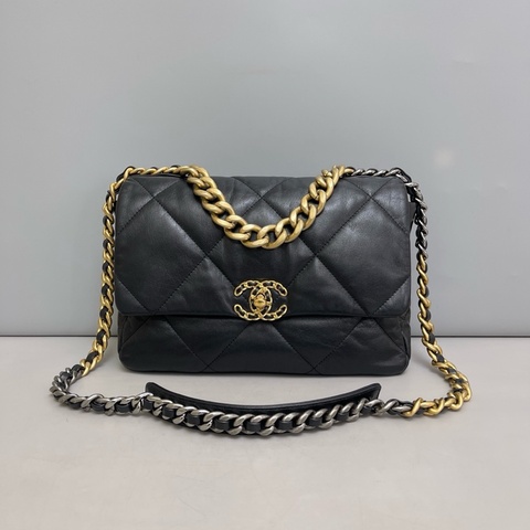 Chanel香奈兒19Bag中號黑金全皮單肩斜挎包 尺寸30×20 鐳射30