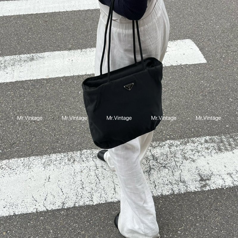 🏷Prada尼龍托特包-1