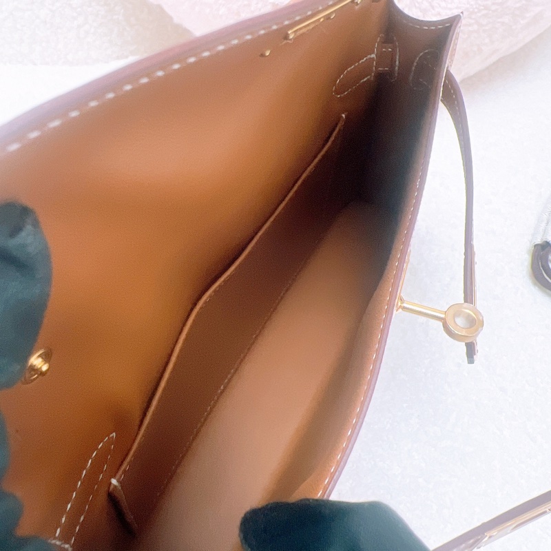 近新 Hermes kelly elan 金棕金釦 K-12