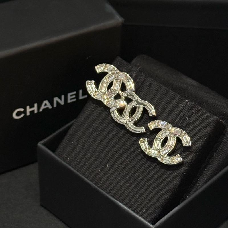 CHANEL/香奈兒 24B 方鑽雙C鴛鴦耳環/耳釘 銀色 方糖鑽 冰糖鑽 不對稱設計 不對稱AB款耳環-2