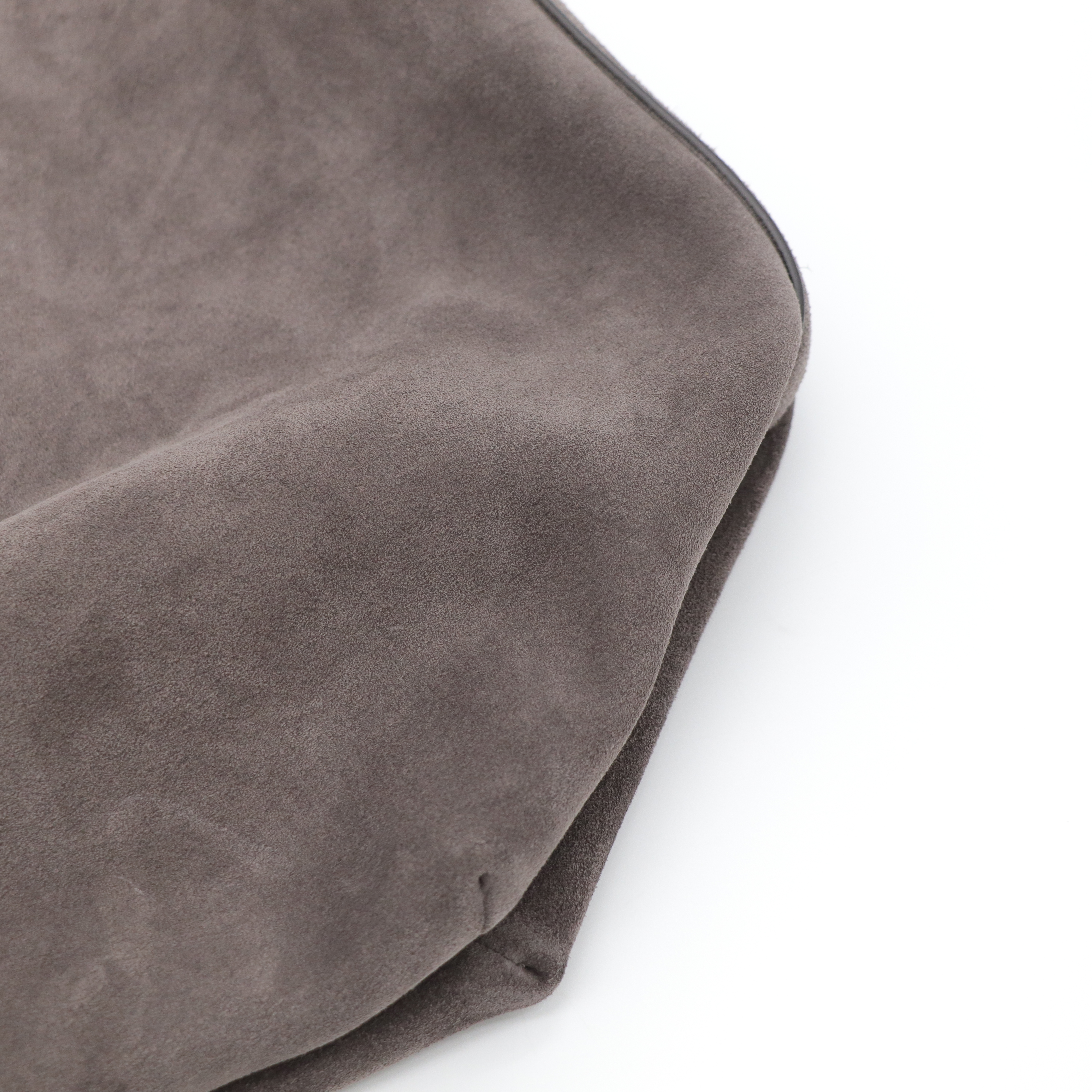 一拎就走✈️Toteme Granite 麂皮 Belted Tote 托特包 深咖色-11