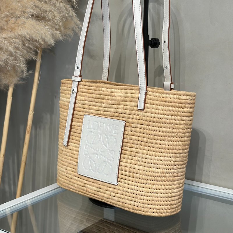LOEWE  Paula's Ibiza草編包-3