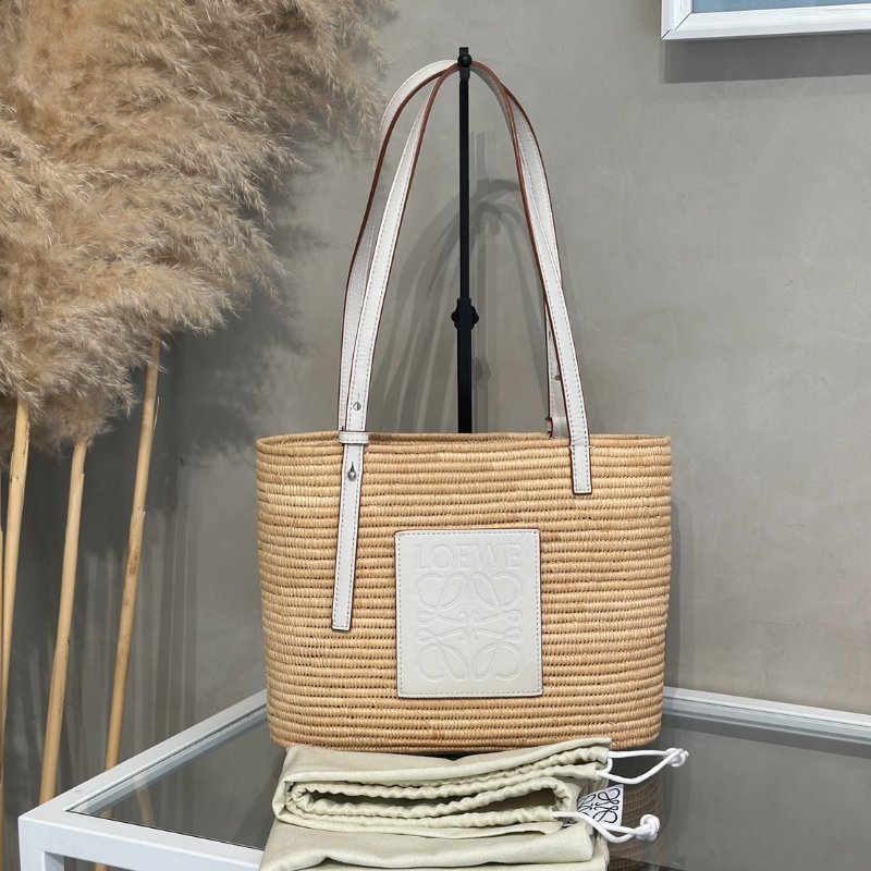 LOEWE  Paula's Ibiza草編包-7